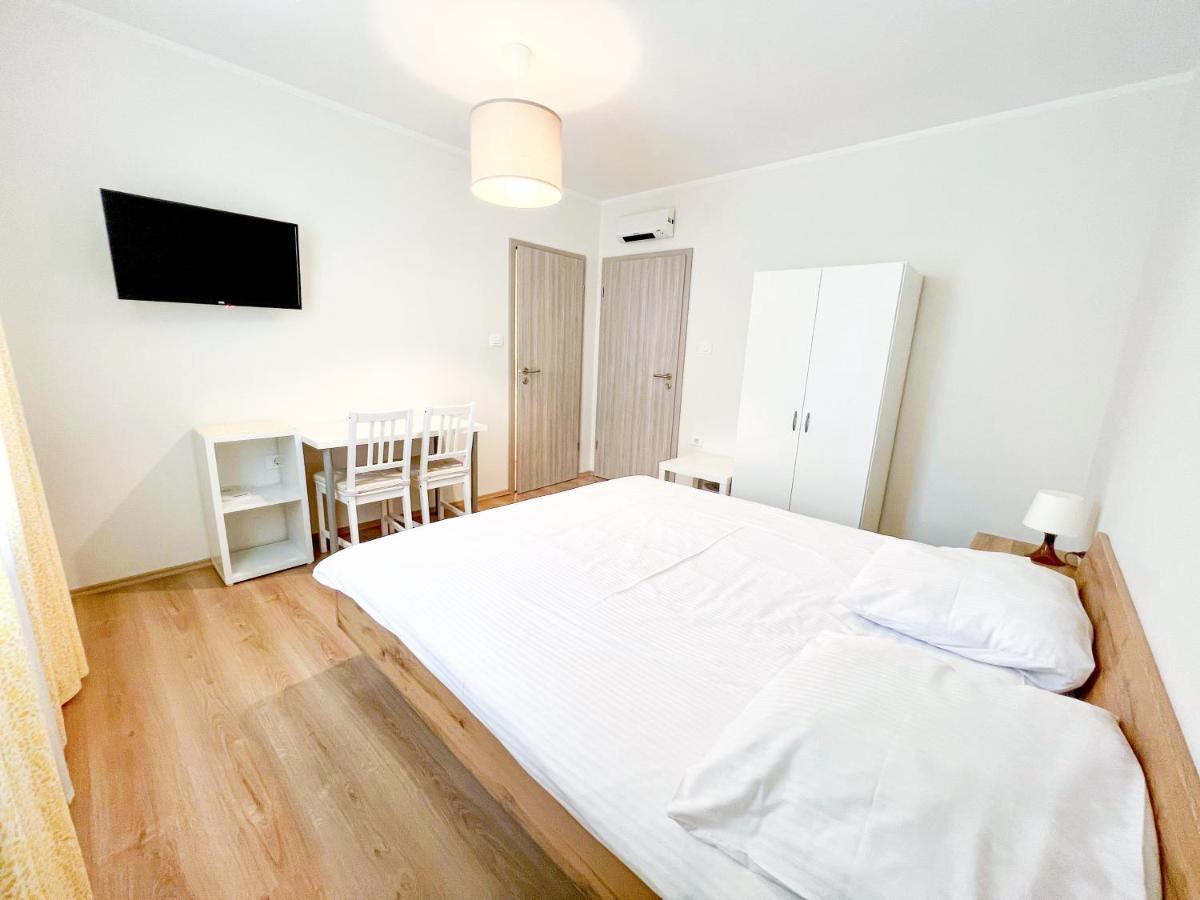Hop House Garni Hotel Postojna Exterior foto