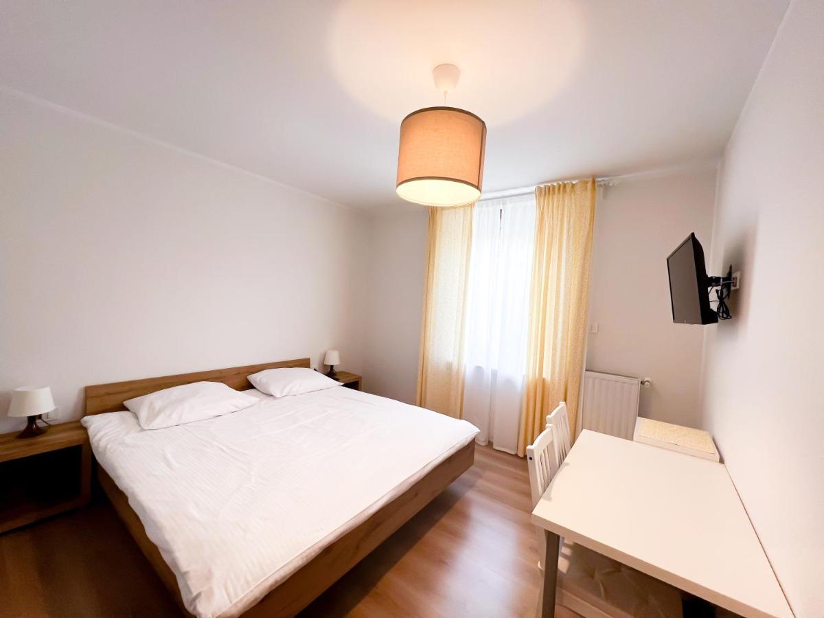 Hop House Garni Hotel Postojna Exterior foto